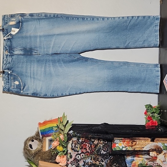 GOOD AMERICAN Style G1828T Jeans 22 - Picture 1 of 6